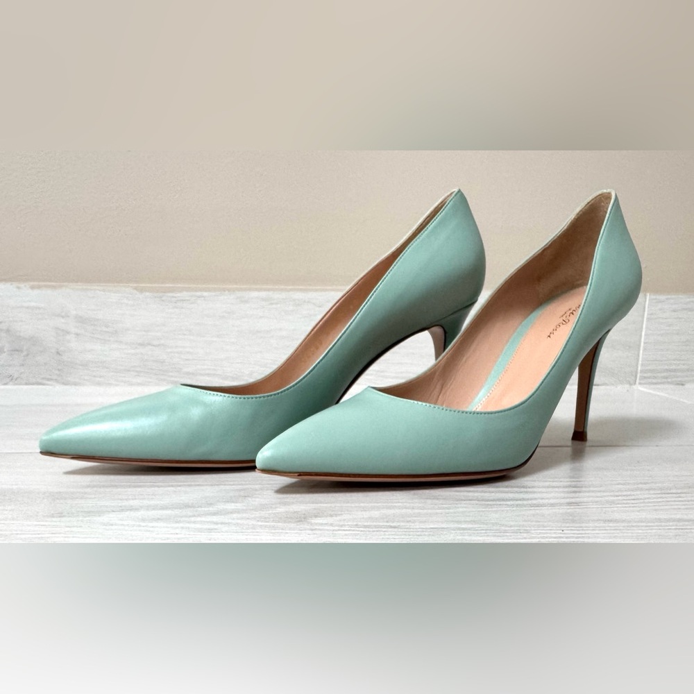 Leather Gianvito Rossi pumps - Picture 5 of 13
